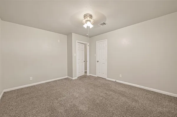 $1,390 | 10 Ferguson Street, Baytown, TX 77520