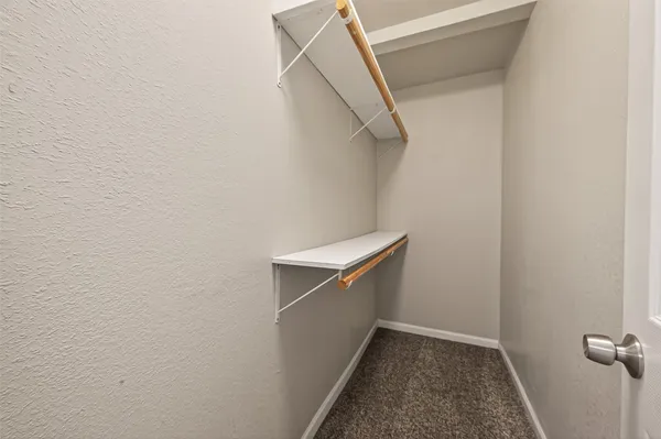 $1,390 | 10 Ferguson Street, Baytown, TX 77520