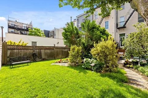 $999,000 | 368 7th Street, Unit 1, Jersey City, NJ 07302