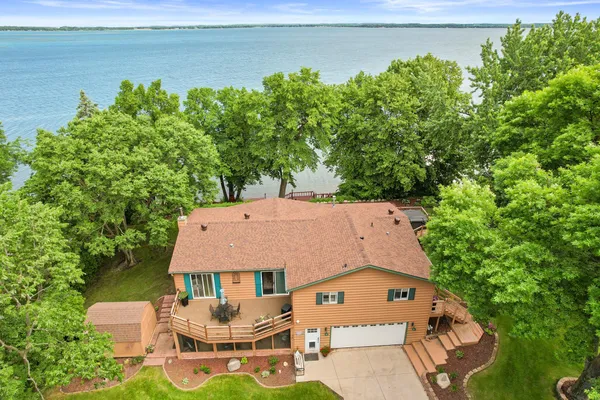 $750,000 | 24295 Matson Point Trail, Pelican Rapids, MN 56572
