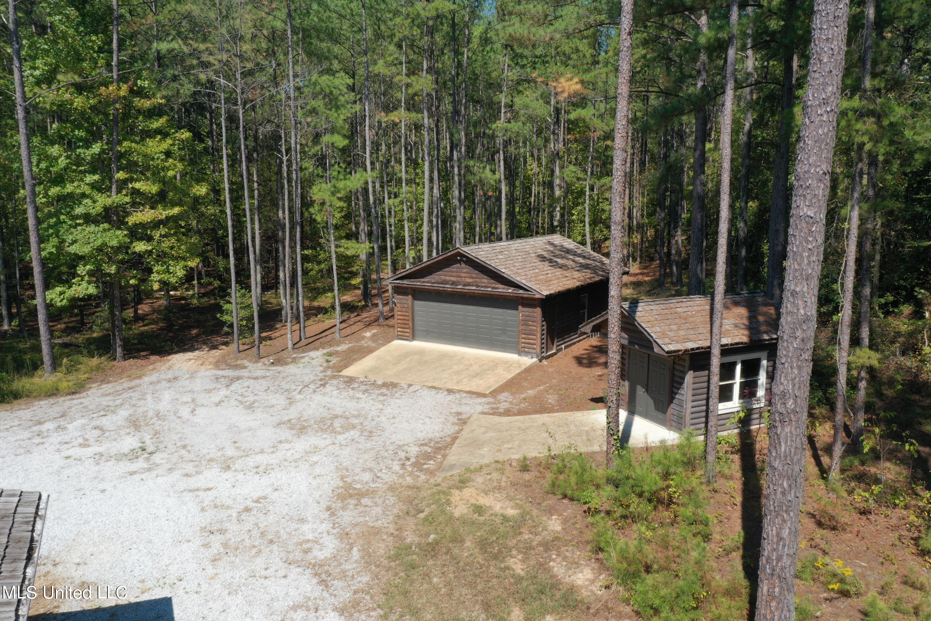 588 McGaughy Road Holly Springs, MS 38635 - Photo 27 of 101 DJI_0323