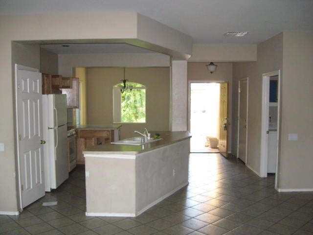 9429 West Berkeley Road Phoenix, AZ 85037 - Photo 3 of 6 3