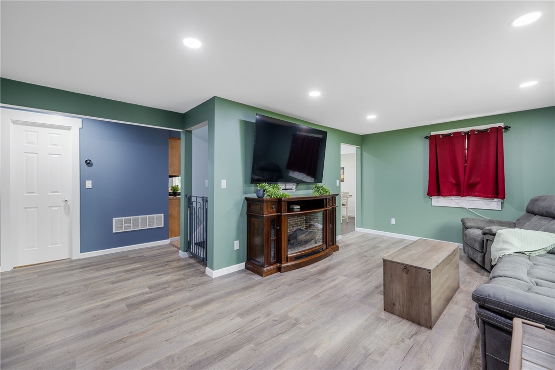 398 Trimmer Road Parma, NY 14559 - Photo 11 of 42