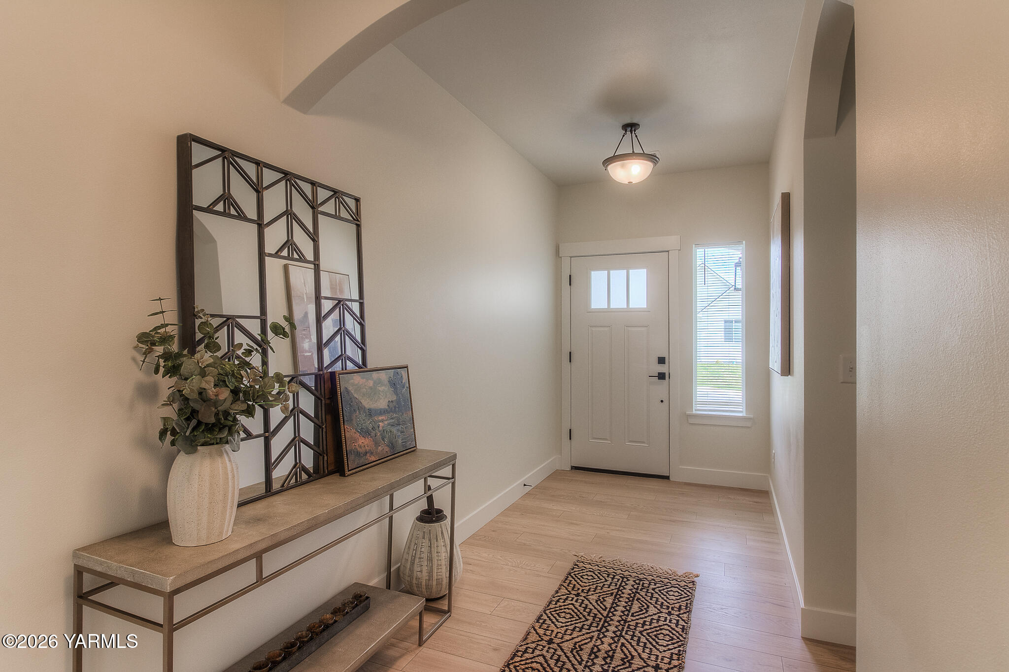 404 South 90th Avenue Yakima, WA 98908 - Photo 2 of 21 Entry #2