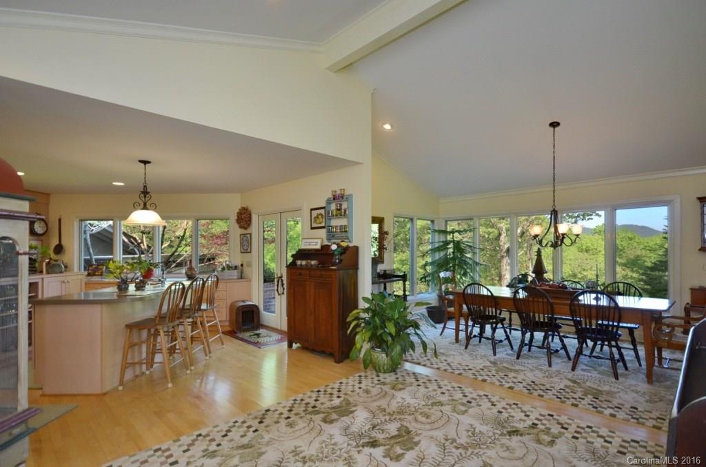125 Mockingbird Hill Road Landrum, SC 29356 - Photo 7 of 24