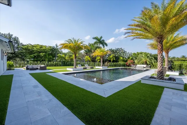 $10,495,000 | 15945 Weatherly Road, Wellington, FL 33414