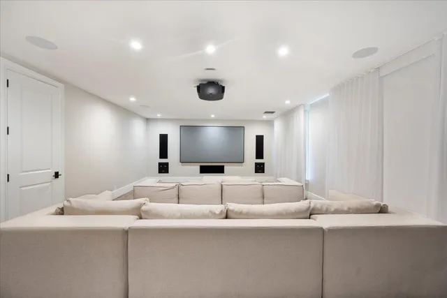 $10,495,000 | 15945 Weatherly Road, Wellington, FL 33414