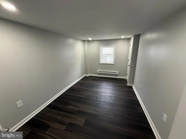 $1,650 | 6921 Clinton Road, Upper Darby, PA 19082