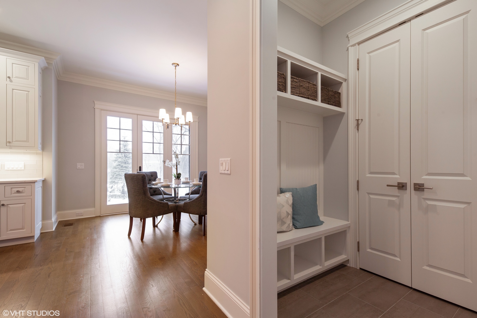 117 Church Road Winnetka, IL 60093 - Photo 16 of 29 a view of a livingroom with furniture and wooden floor