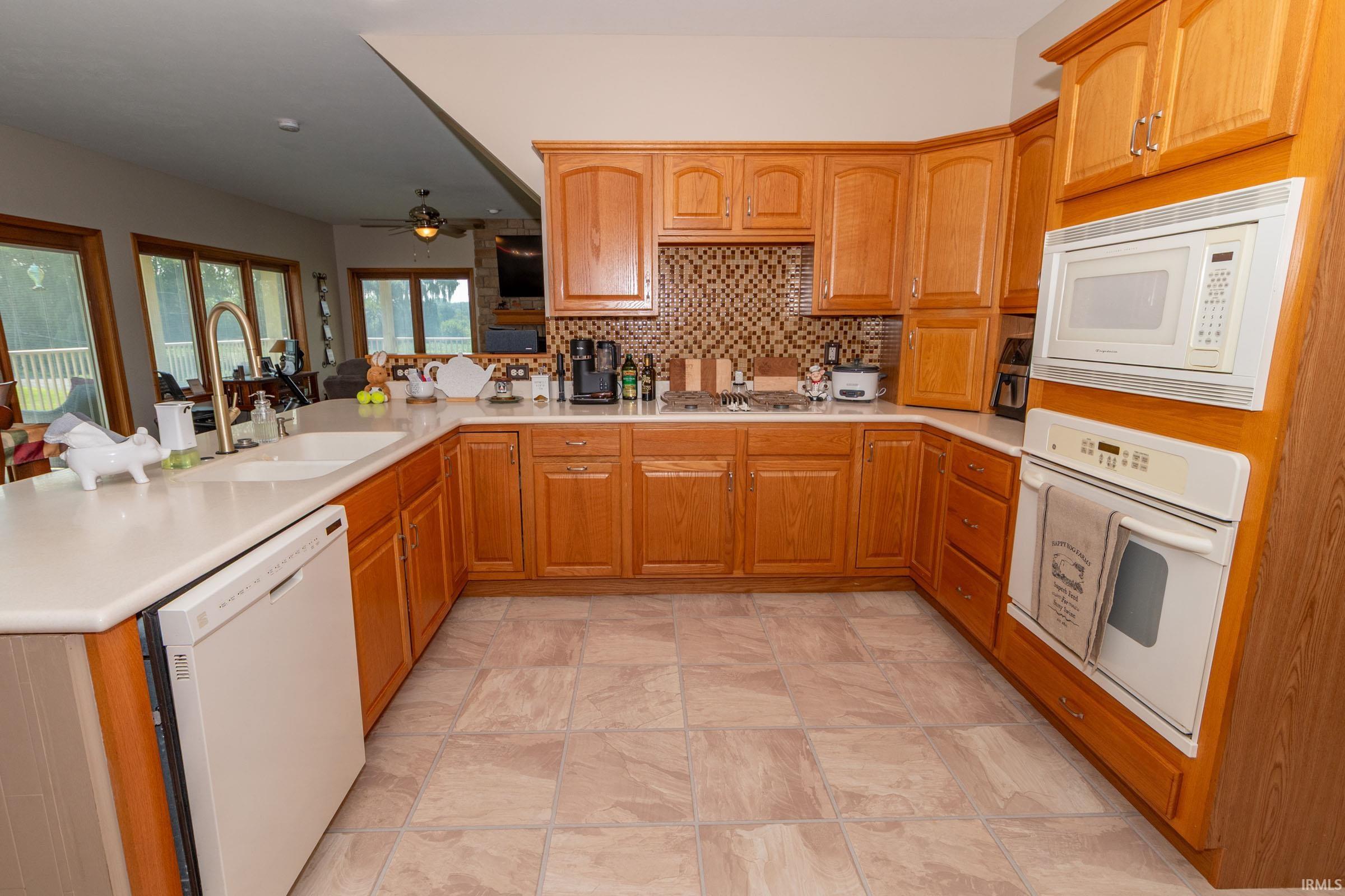 24465 Copper Ridge Drive Goshen, IN 46526 - Photo 14 of 36
