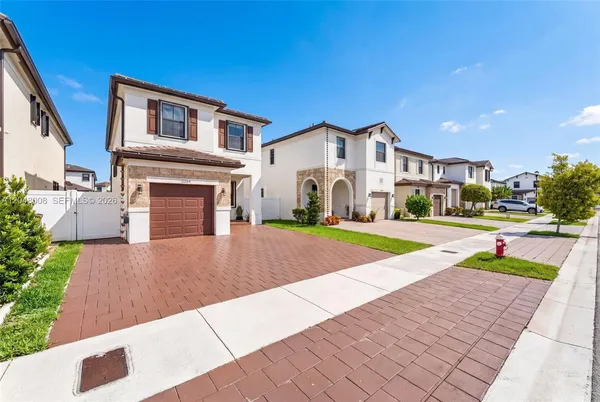 $750,000 | 11024 West 35th Lane, Hialeah, FL 33018