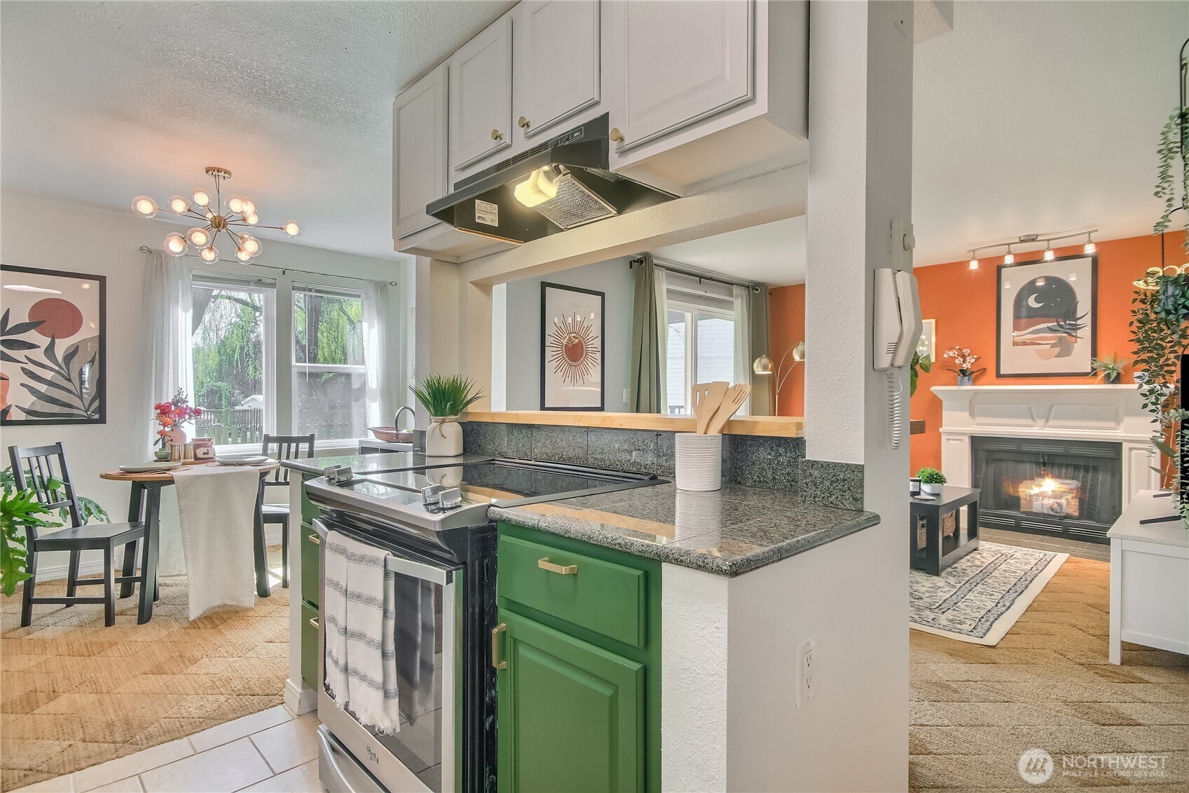 20320 Bothell Everett Highway, Unit D102 Bothell, WA 98012 - Photo 4 of 18