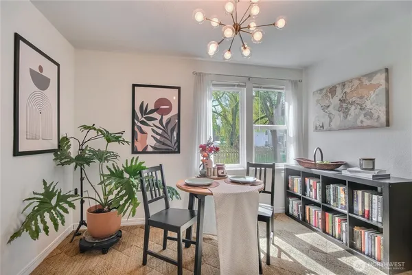 $379,000 | 20320 Bothell Everett Highway, Unit D102, Bothell, WA 98012