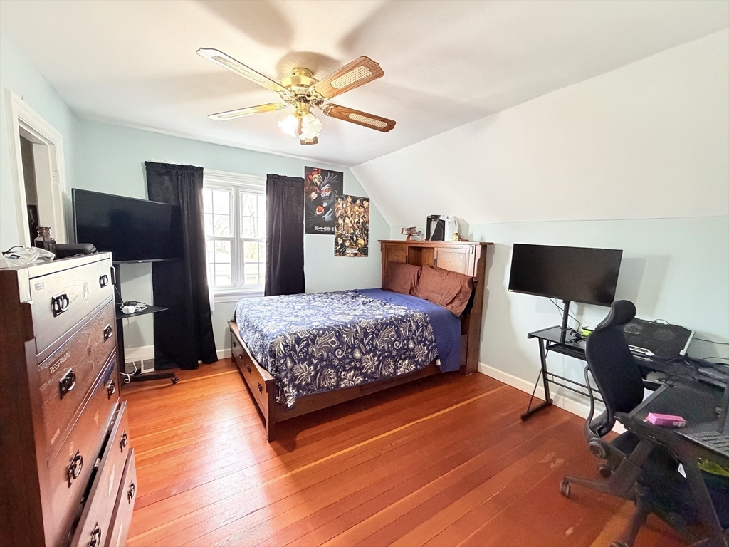 22 Felicia Street Springfield, MA 01104 - Photo 27 of 33