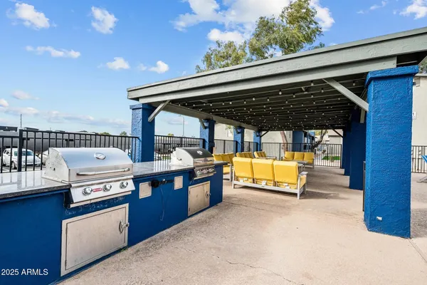 $1,021 | 9350 North 67th Avenue, Unit A1, Peoria, AZ 85345