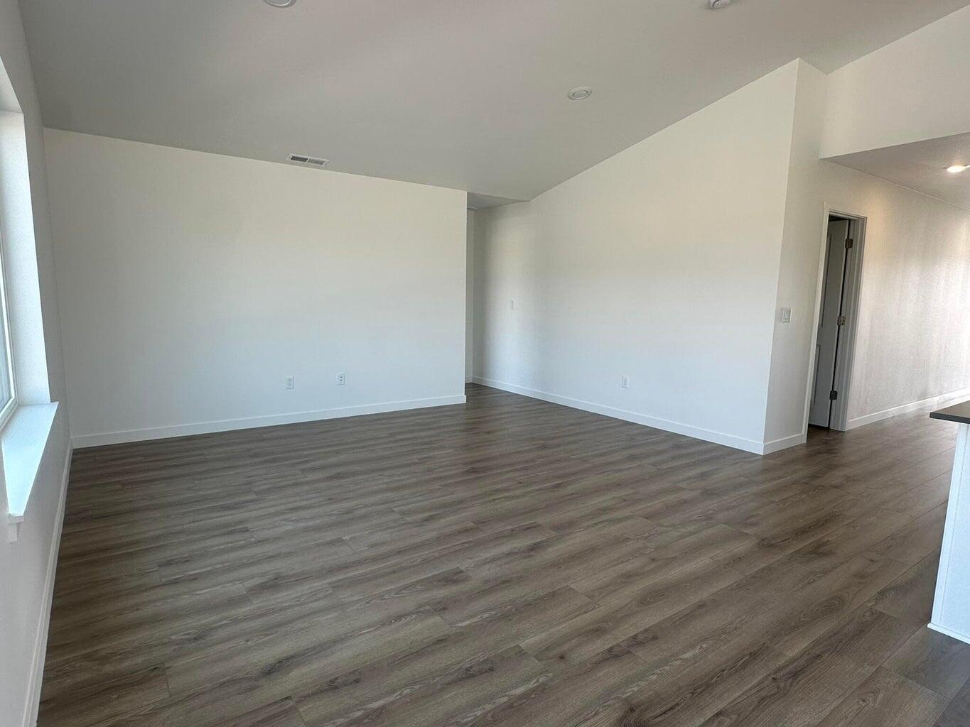 730 Northeast Rickenbacker Road, Unit 131 Madras, OR 97741 - Photo 5 of 14 Photo of similar home, finishes may vary