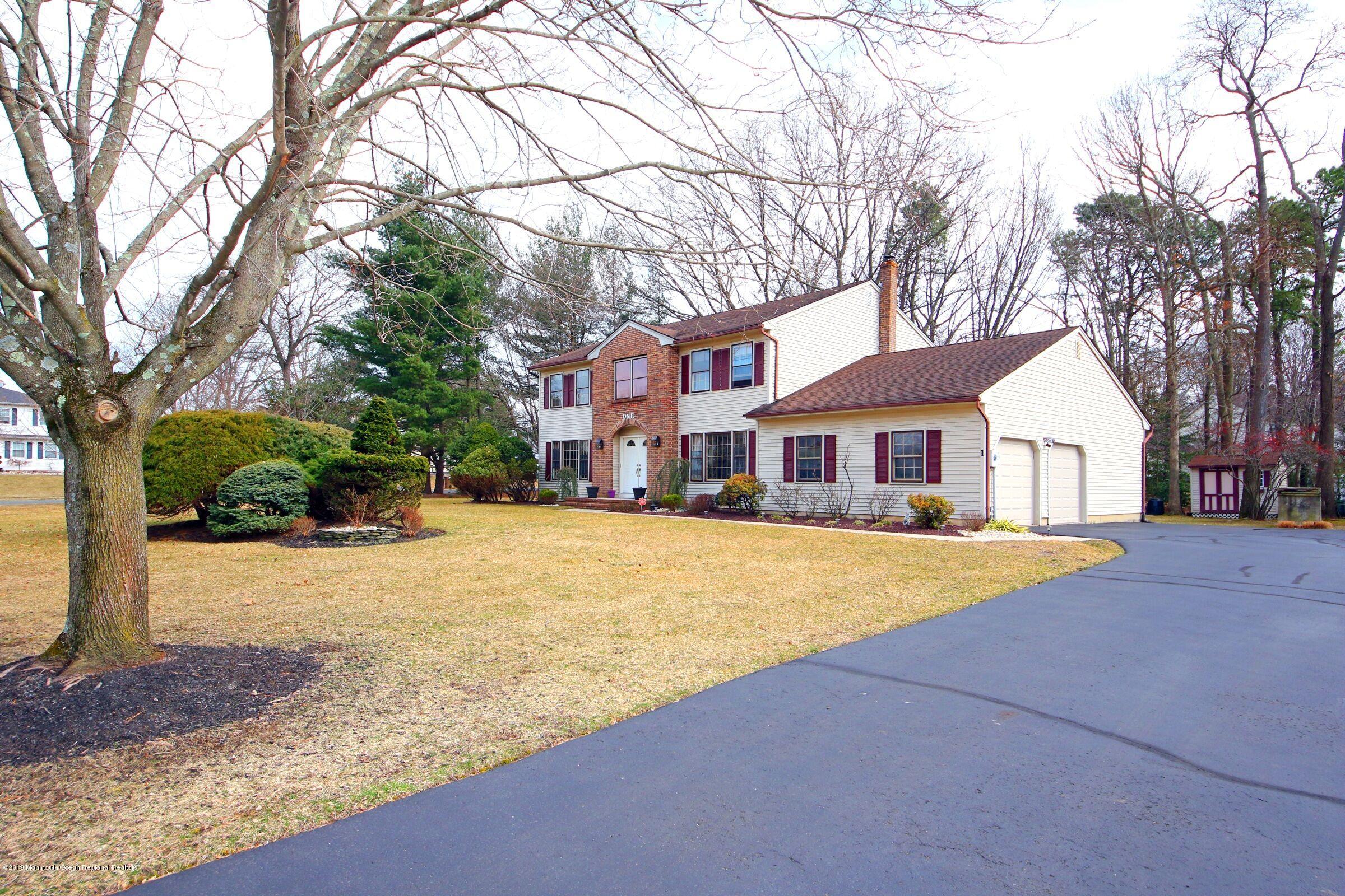 1 Grant Road Manalapan, NJ 07726 - Photo 3 of 16 0DCC7E97-A482-4BF9-831E-9067380D9AF0