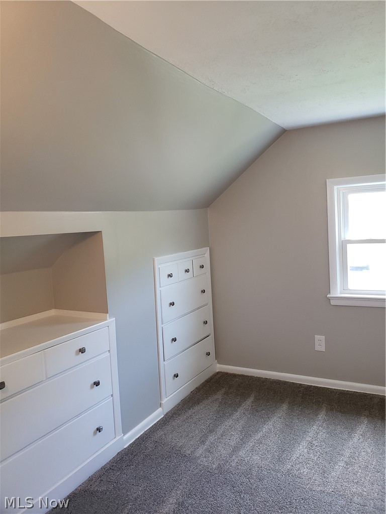 4082 Wilmington Road Cleveland, OH 44121 - Photo 29 of 35 Dressing/Sitting room connected to Bedroom 2