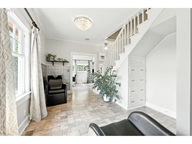 $625,000 | 12770 Southwest 3rd Street, Beaverton, OR 97005