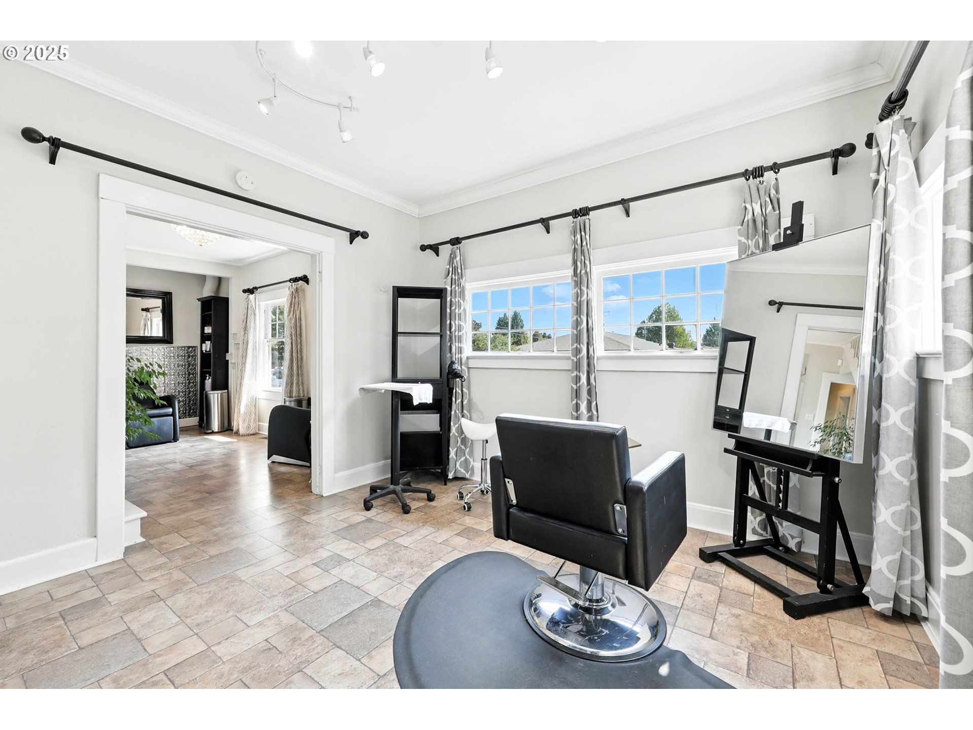 12770 Southwest 3rd Street Beaverton, OR 97005 - Photo 21 of 36