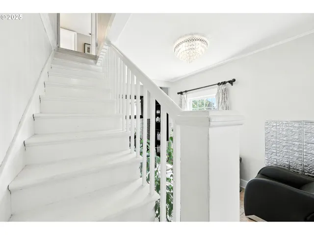 $625,000 | 12770 Southwest 3rd Street, Beaverton, OR 97005