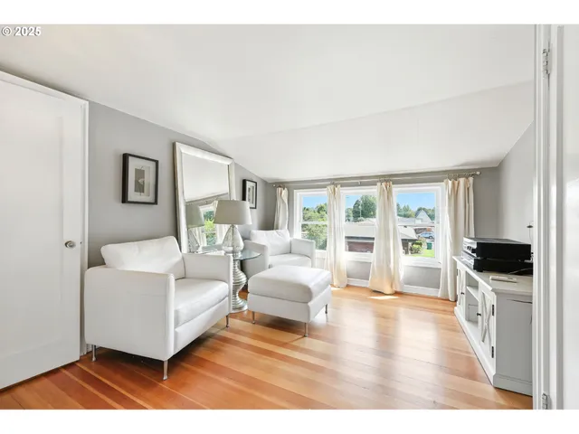 $625,000 | 12770 Southwest 3rd Street, Beaverton, OR 97005