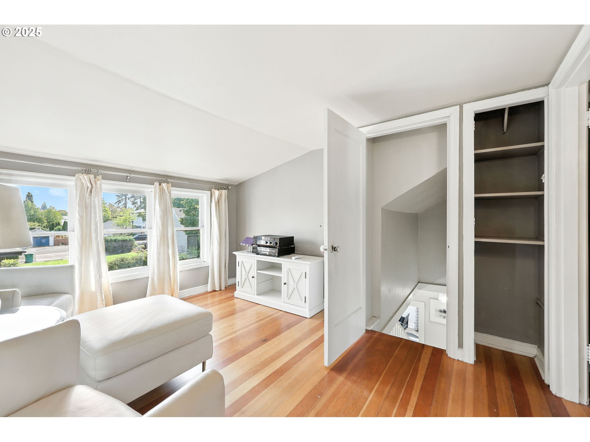 12770 Southwest 3rd Street Beaverton, OR 97005 - Photo 26 of 36