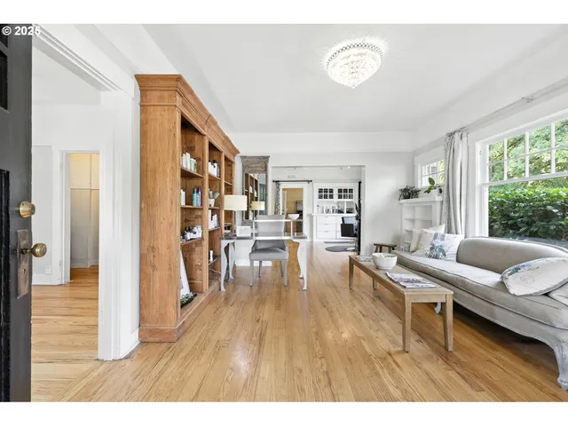 $625,000 | 12770 Southwest 3rd Street, Beaverton, OR 97005