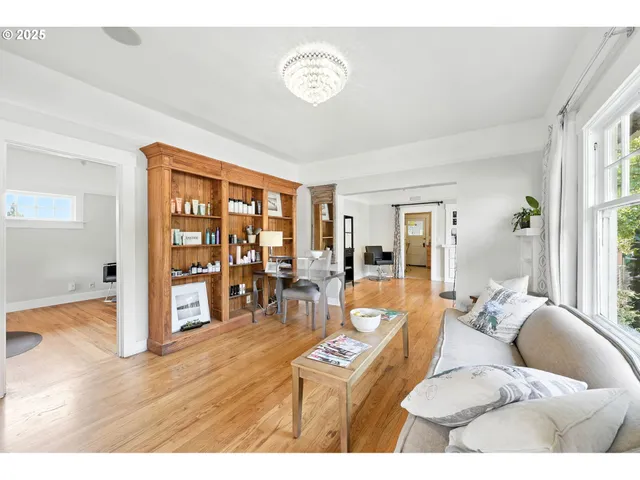 $625,000 | 12770 Southwest 3rd Street, Beaverton, OR 97005