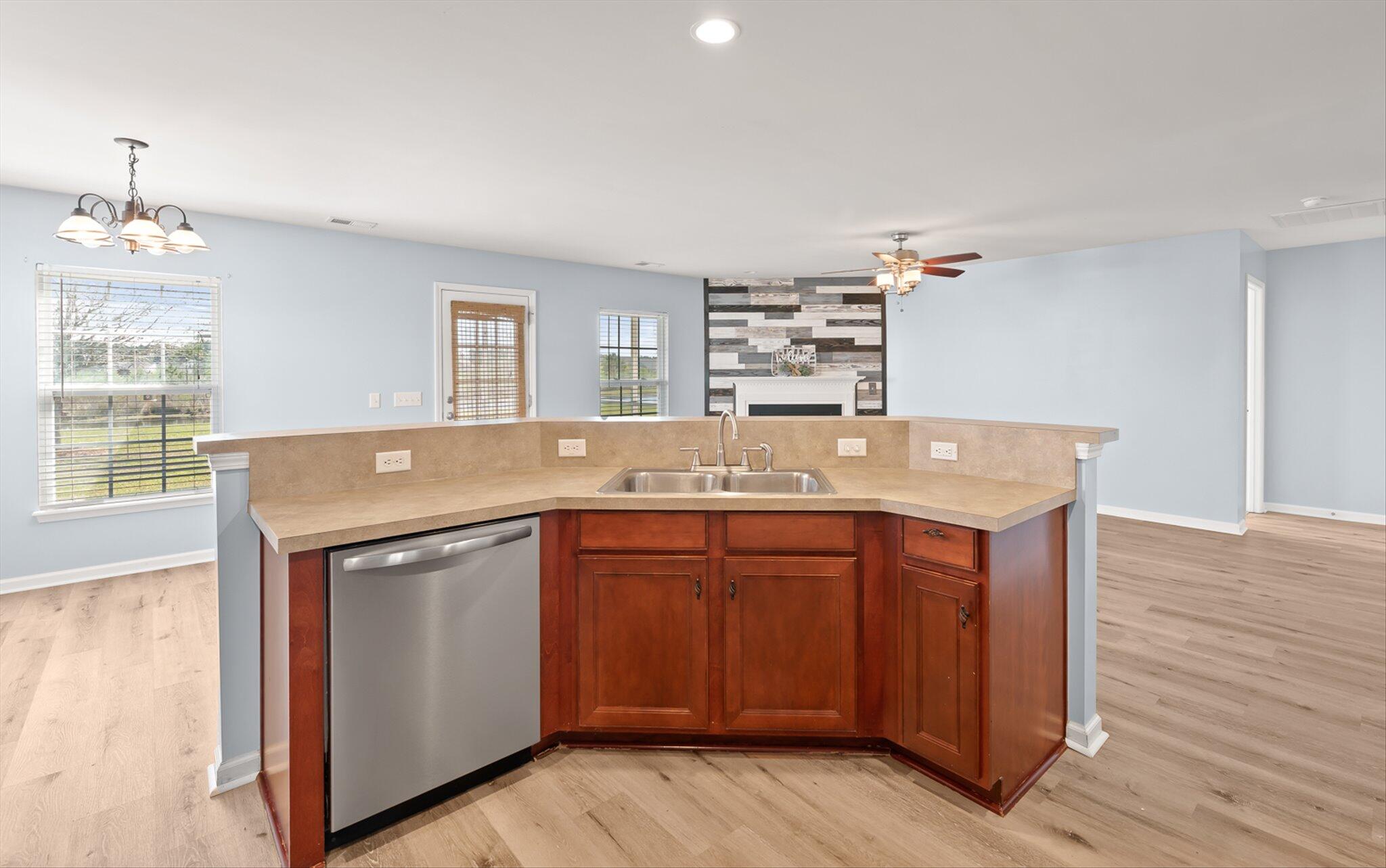 314 Deep River Road Summerville, SC 29486 - Photo 13 of 79 13-314 Deep River-8