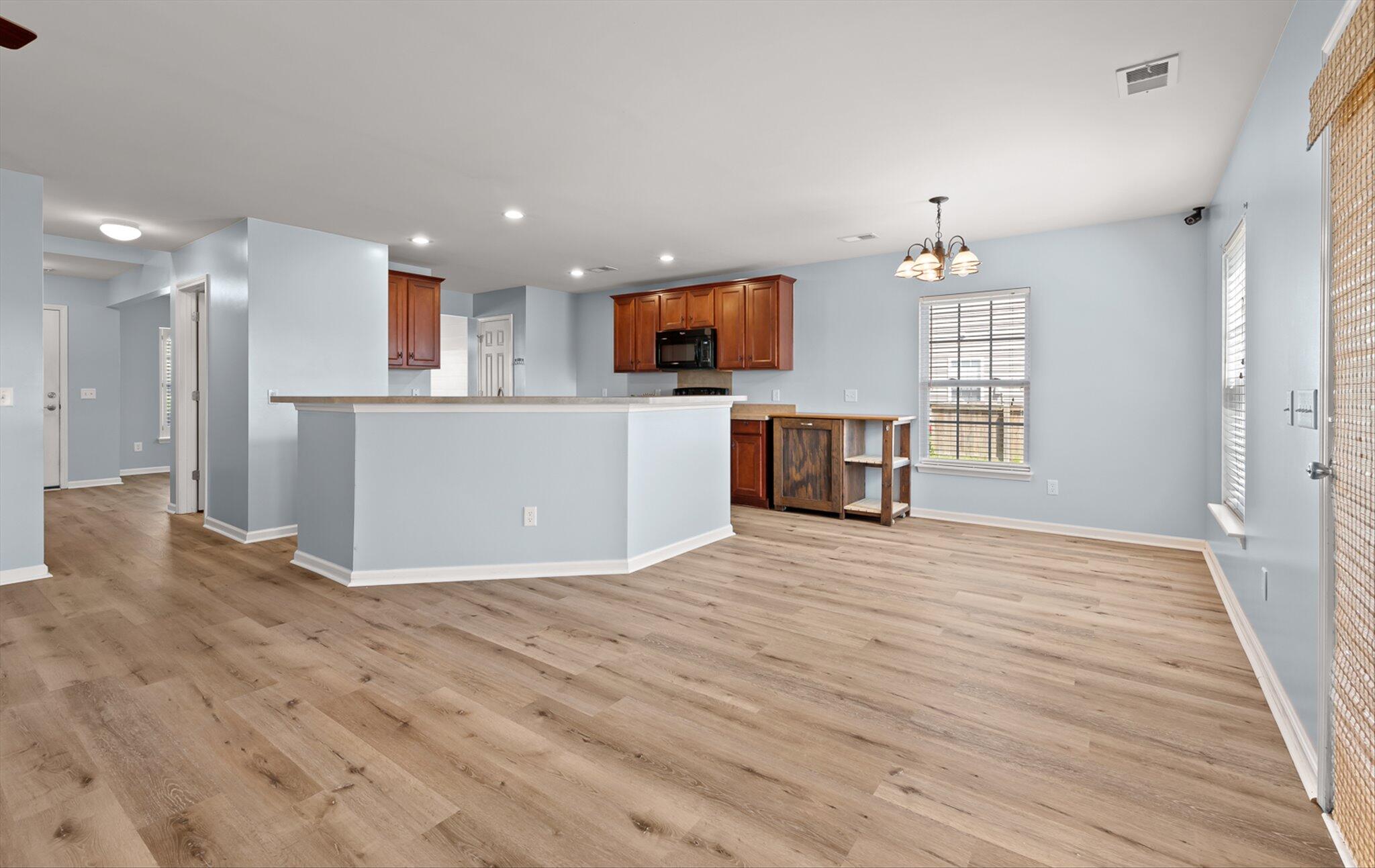 314 Deep River Road Summerville, SC 29486 - Photo 17 of 79 17-314 Deep River-12