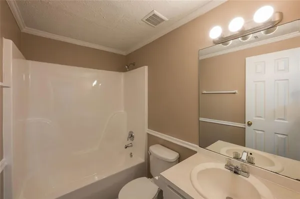 $1,035 | 330 Herndon Way, Unit 116, Canton, GA 30114