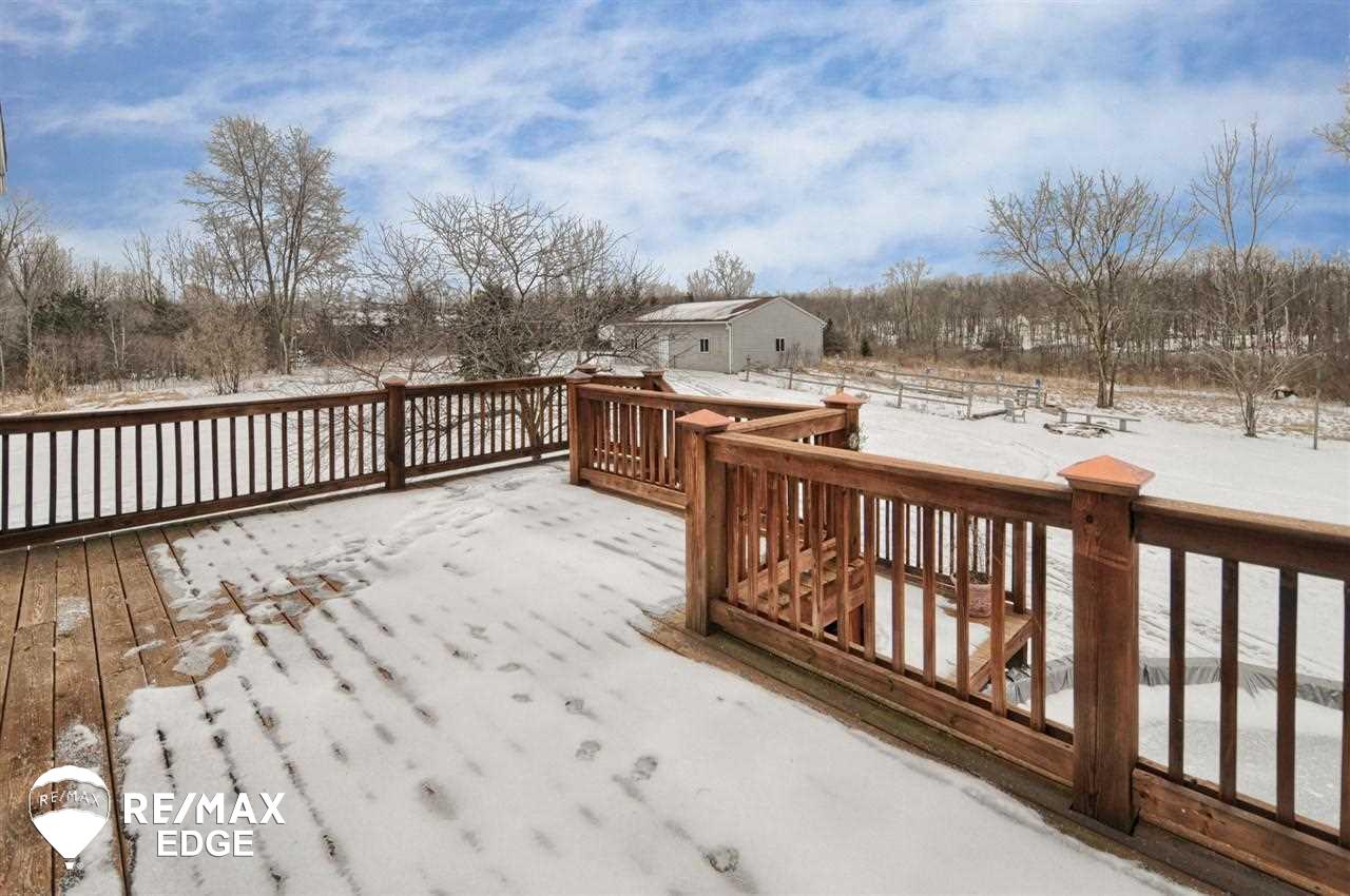 12216 East Maple Road Davison, MI 48423 - Photo 37 of 45 21572841-46.JPG
