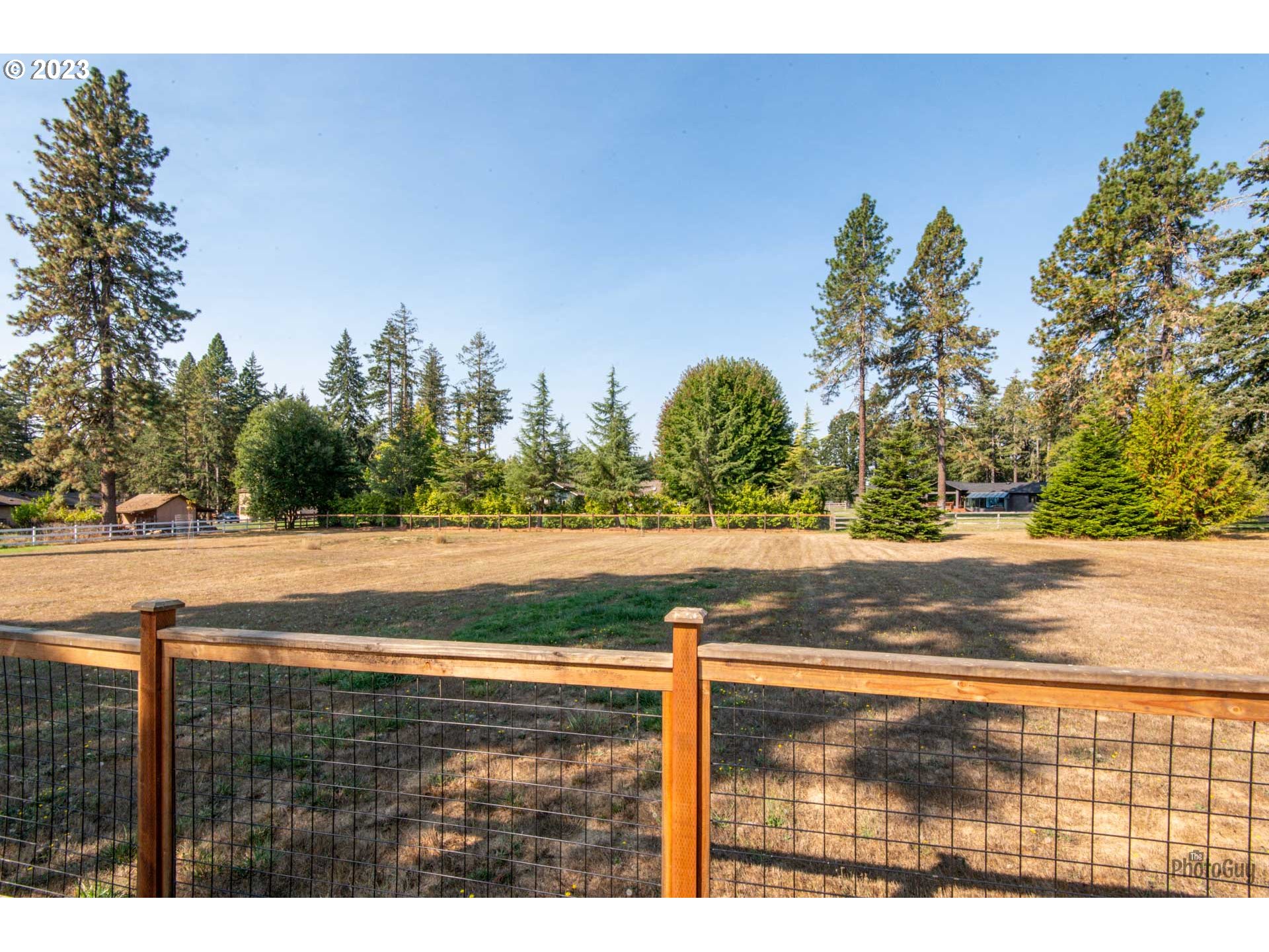 26077 England Loop Veneta, OR 97487 - Photo 39 of 45 Gallery Image 39