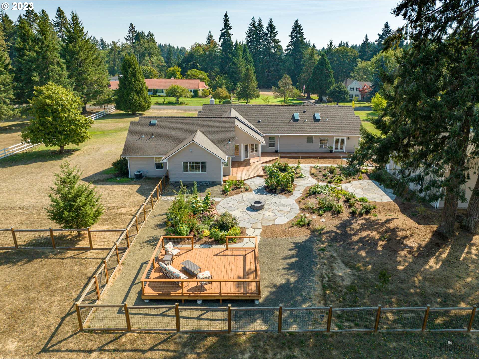 26077 England Loop Veneta, OR 97487 - Photo 42 of 45 Gallery Image 42
