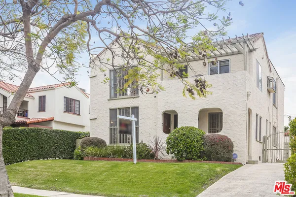 $3,800 | 1220 South Highland Avenue, Unit 1220, Los Angeles, CA 90019