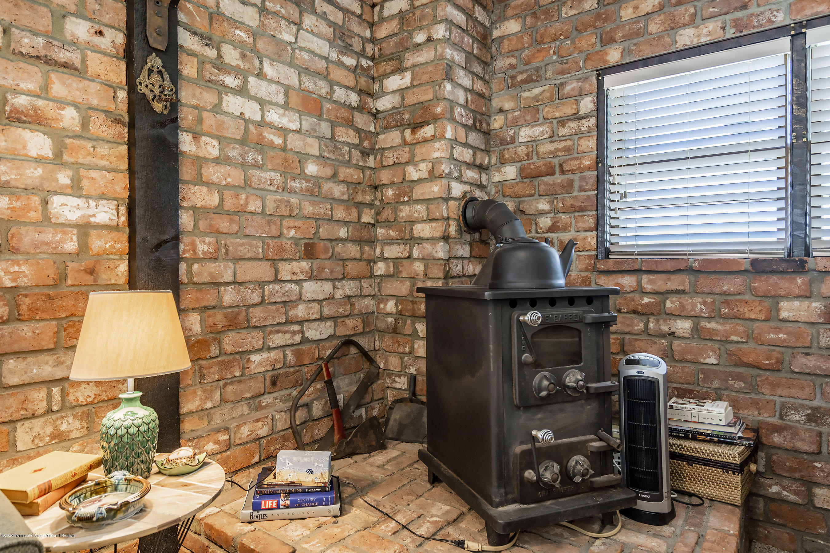 1515 Edgemere Road Wall, NJ 07719 - Photo 21 of 35 Family stove