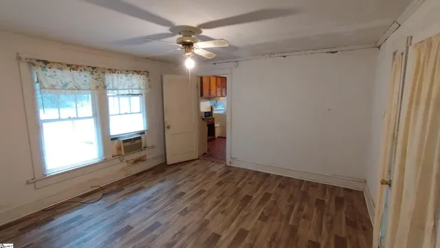 $105,000 | 228 Circle Drive, Greenwood, SC 29646