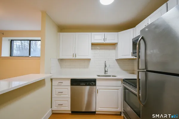 $159,999 | 116 Putter Drive, Unit 116, Wallingford, CT 06492