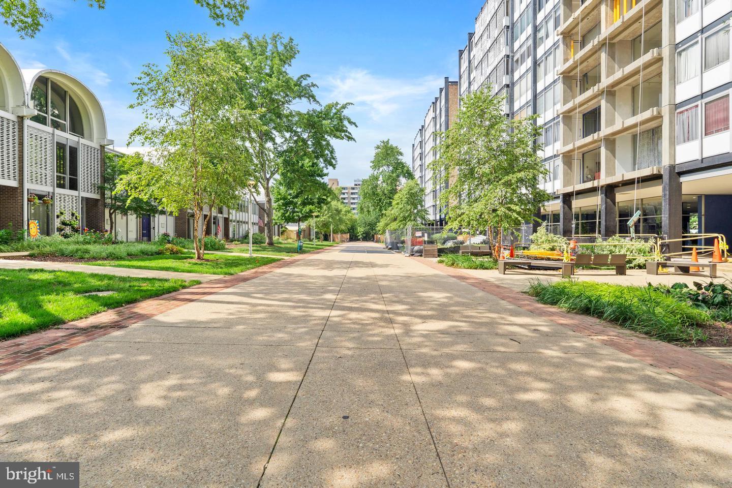 1311 Delaware Avenue Southwest, Unit S330 Washington, DC 20024 - Photo 28 of 33