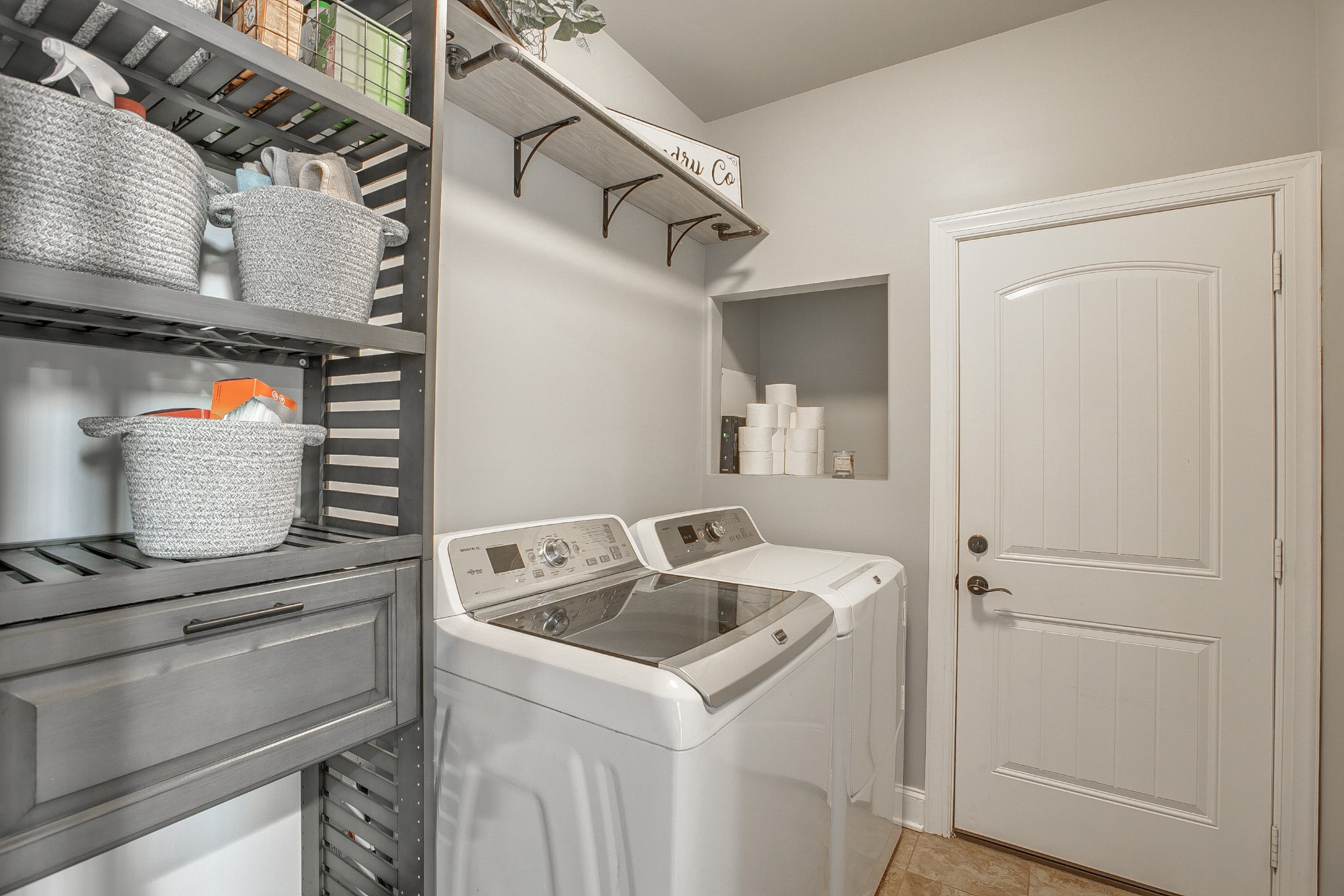 2727 Battleground Drive Murfreesboro, TN 37129 - Photo 27 of 31 a utility room with dryer and washer