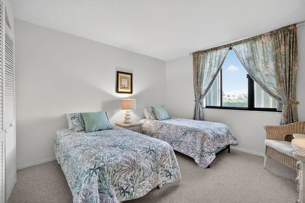 $575,000 | 100 Ocean Trail Way, Unit 204, Jupiter, FL 33477