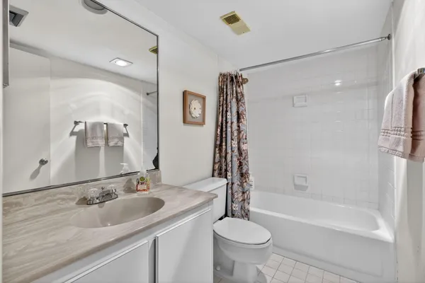 $575,000 | 100 Ocean Trail Way, Unit 204, Jupiter, FL 33477