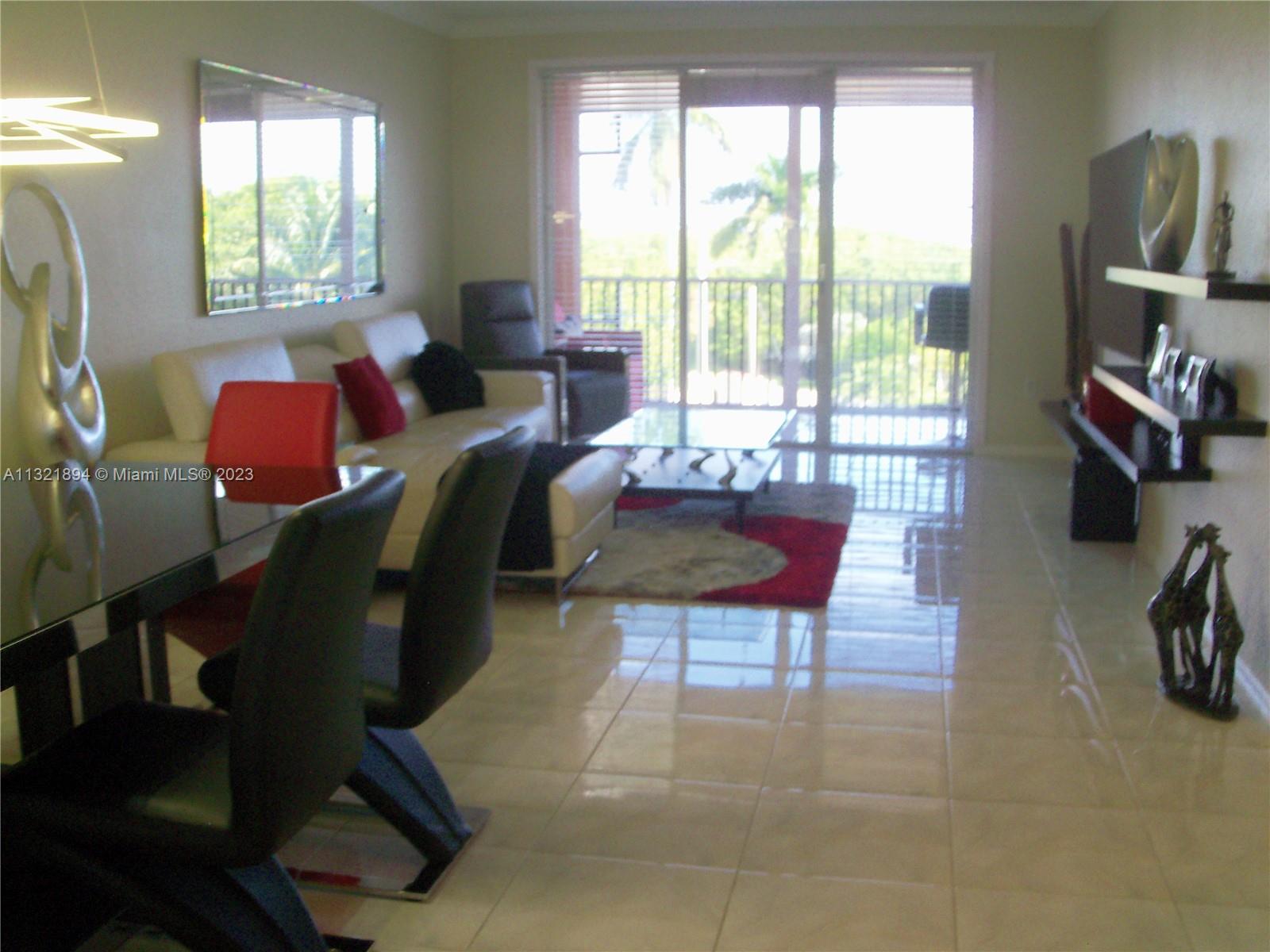 75 Gulfstream Road, Unit 303B Dania Beach, FL 33004 - Photo 15 of 39 Gallery Image 15