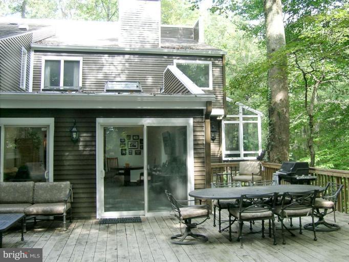 732 Springvale Road Great Falls, VA 22066 - Photo 24 of 30 Deck - View from