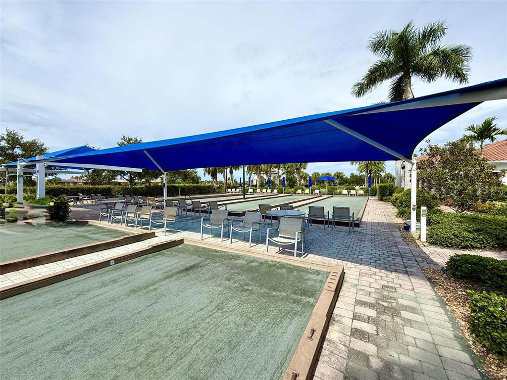 19240 Isadora Street Venice, FL 34293 - Photo 33 of 41 an outdoor space with patio