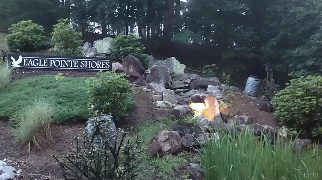 a view of sign board