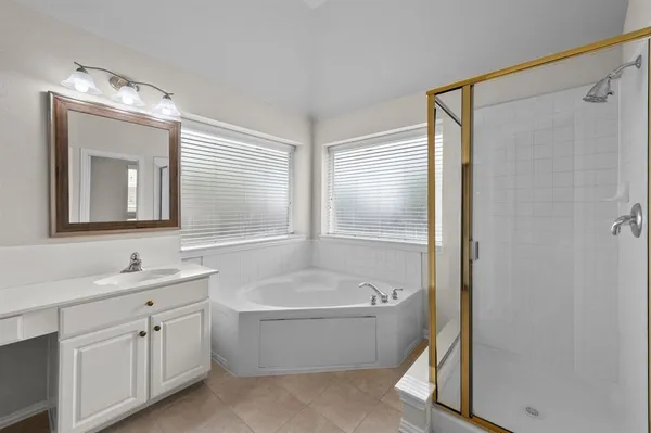 $2,850 | 3205 Hamlett Lane, Garland, TX 75043