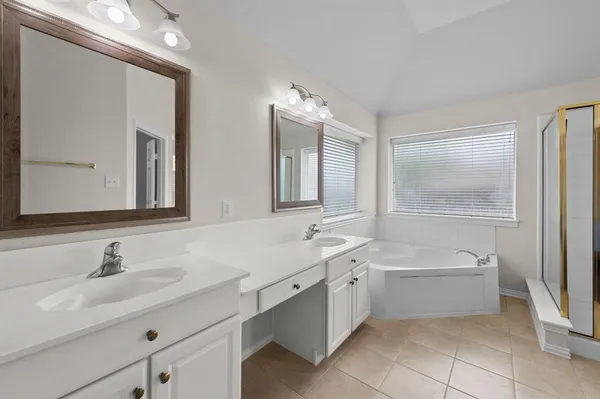 $2,850 | 3205 Hamlett Lane, Garland, TX 75043