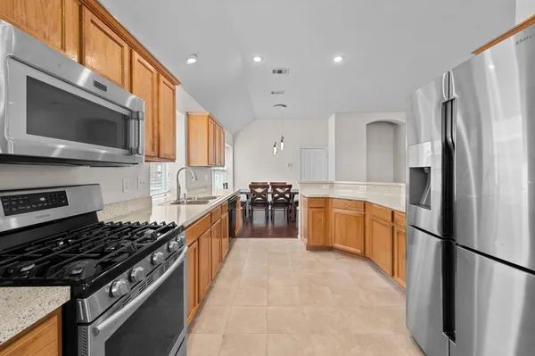 $2,850 | 3205 Hamlett Lane, Garland, TX 75043